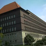 Otel Am Freihafen Duisburg