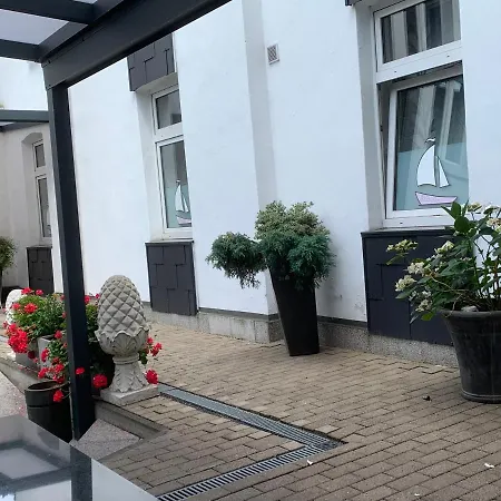 Am Freihafen Hotell Duisburg