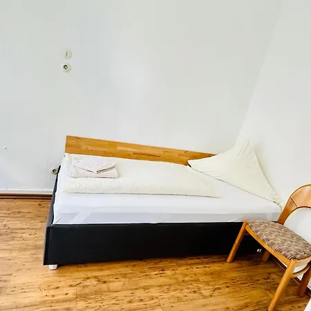 Szálloda Am Freihafen 2*