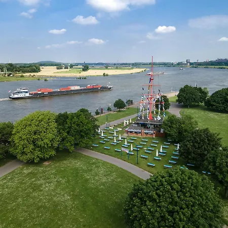 Am Freihafen Szálloda 2*