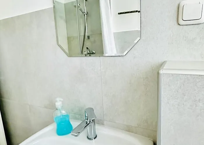 Am Freihafen Szálloda