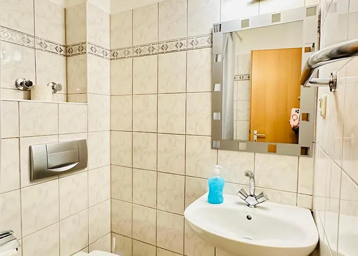 Am Freihafen Szálloda