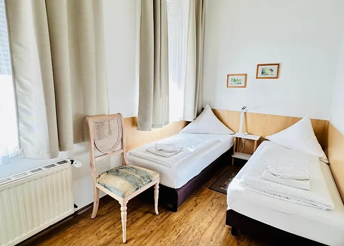 Szálloda Am Freihafen 2*