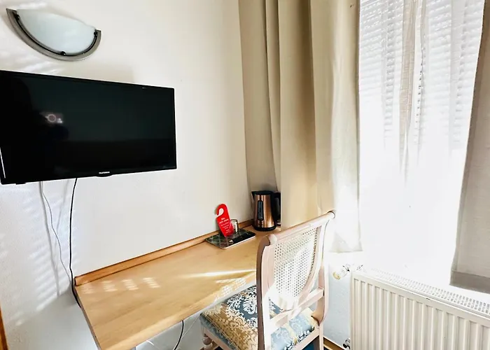 Am Freihafen Duisburg