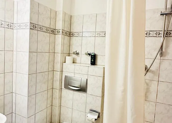 Am Freihafen Duisburg